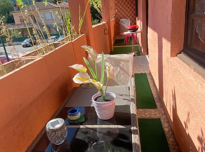 Πανσιόν La Cigale