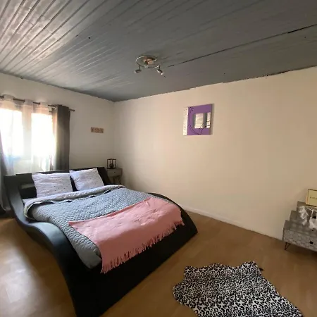 بيت ضيافة La Cigale